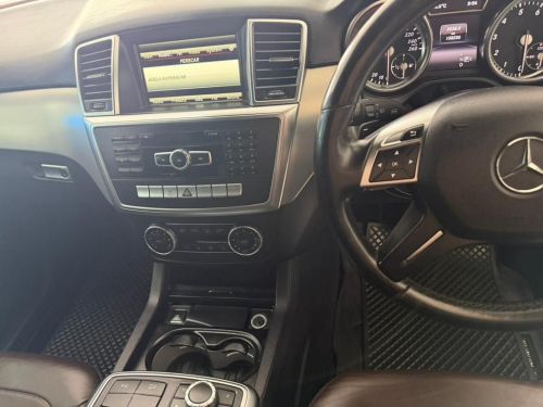 Mercedes-Benz ML400 BE 4Matic 3.0 V6 BlueEFFICIENCY A/T in Namibia