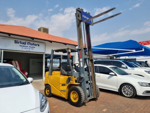 TCM TCM 2.5T 3M Dual Stage Mast in Namibia