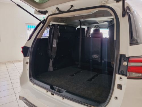 Toyota Fortuner 2.4 GD-6 A/T 4X4 in Namibia