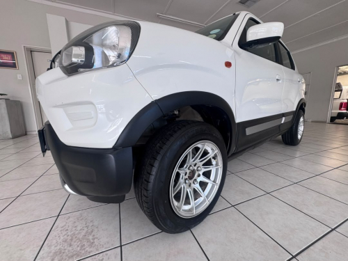 Suzuki Suzuki S-Presso 1.0 S-Edition M/T Petrol in Namibia
