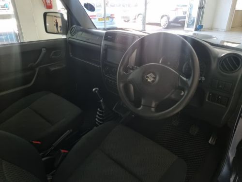 Suzuki Jimny 1.3 4x4 in Namibia
