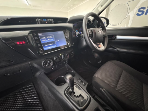 Toyota Hilux 2.4 SRX 4x4 A/T in Namibia