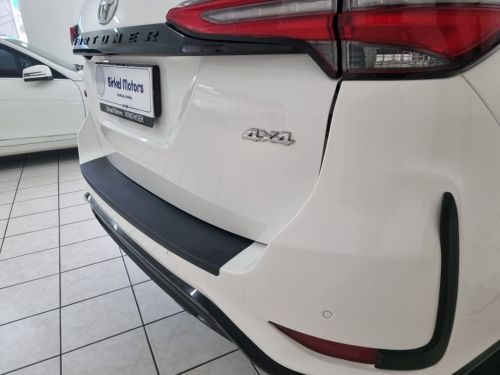Toyota Fortuner 2.4 GD-6 4x4 A/T in Namibia