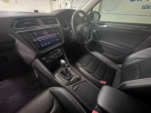 Volkswagen Tiguan Allspace 2.0 TSI H/Line 4Mot DSG (162KW) A/T Petrol in Namibia