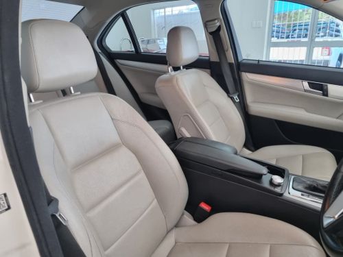Mercedes-Benz C250 CDI AVANTGARDE in Namibia