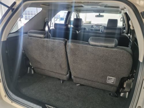 Toyota Fortuner 3.0 D4D 4x4 A/T in Namibia