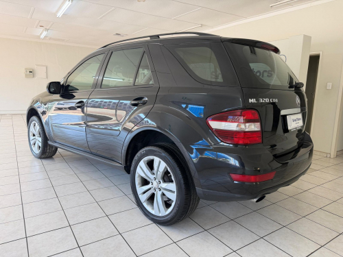 Mercedes-Benz Mercedes-Benz ML 320 CDI 4x4 AT Diesel in Namibia
