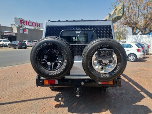 Toyota Land Cruiser 79 LX V8 4.5 D/C in Namibia