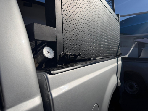 Ford 4.2 TDI 4 x 4 P/U D/C M/T Diesel in Namibia