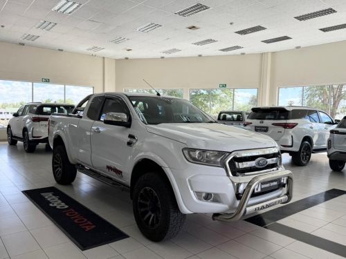 Ford Ranger Super Cab XLT in Namibia