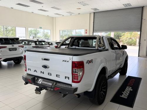 Ford Ranger Super Cab XLT in Namibia