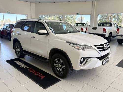 Used Toyota Fortuner 2.4 GD-6 RB A/T for sale in Okahandja