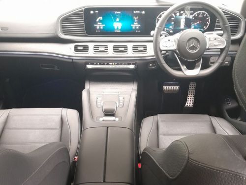 Mercedes-Benz GLS580 4 MATIC in Namibia