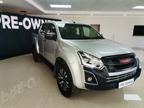 Isuzu Dteq 250 XRIDER 4x4 D/C in Namibia