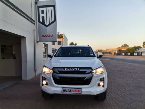 Isuzu Isuzu D-MAX 1.9 4x4 LS D/CAB Auto in Namibia