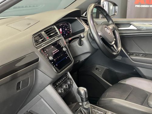 Volkswagen Tiguan Allspace 2.0 TSi Highline 4 Motion DSG (162 kW) in Namibia