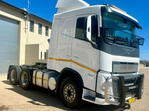Volvo FH 440 Std Cab TT in Namibia