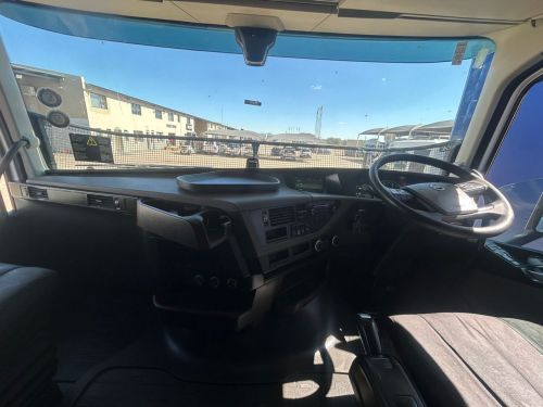 Volvo FH 440 Std Cab TT in Namibia