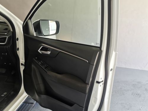 Isuzu Isuzu D-max 1.9 Ddi LS 4x4 A/T D/cab in Namibia