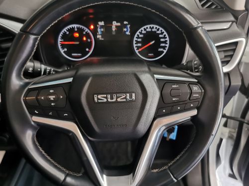 Isuzu Isuzu D-max 1.9 Ddi LS 4x4 A/T D/cab in Namibia