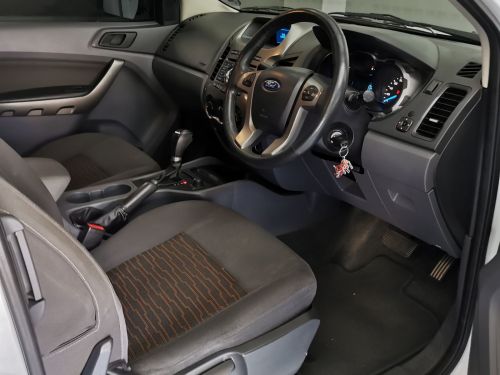 Ford Ranger 3.2 XLS 4x4 A/T E/cab in Namibia