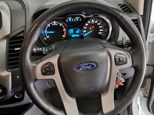 Ford Ranger 3.2 XLS 4x4 A/T E/cab in Namibia