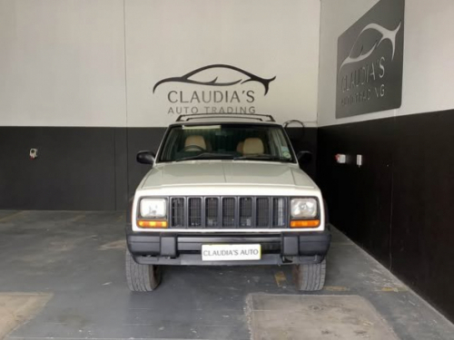 Chrysler Cherokee in Namibia