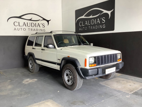 Chrysler Cherokee in Namibia