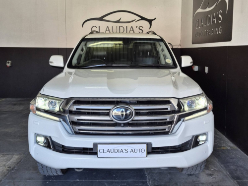 Pre-owned Toyota LandCruiser 200 V8 4.5D VX A/T for sale in 