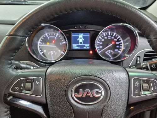 JAC T8 1.9TDi Lux 4x4 in Namibia
