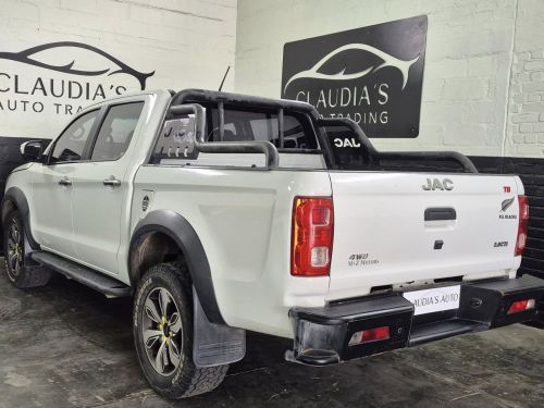 JAC T8 1.9TDi Lux 4x4 in Namibia