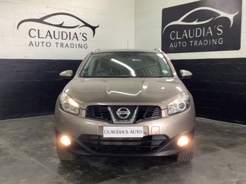 Nissan Qashqai 2.0 Acenta petrol in Namibia