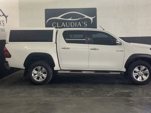 Toyota Hilux 2.8 GD-6 Raider 4x4 A/T in Namibia
