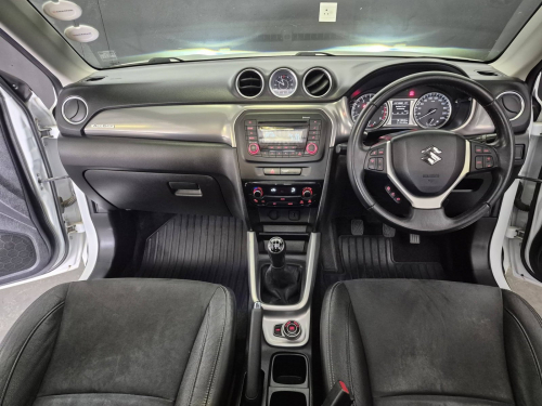 Suzuki Vitara 1.6 GLX ALLGRIP 4x4 in Namibia