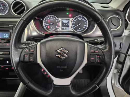 Suzuki Vitara 1.6 GLX ALLGRIP 4x4 in Namibia