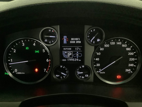 Lexus LX 570 in Namibia
