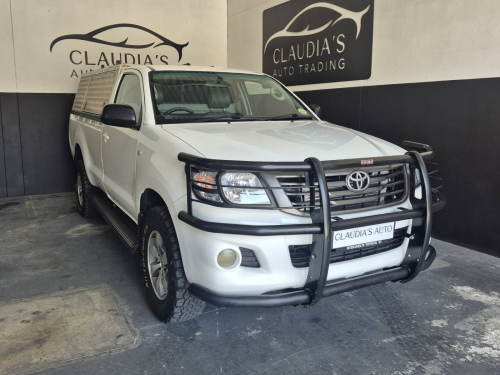 Pre-owned Toyota Hilux 2.5 D-4D SRX 4x4 for sale in 