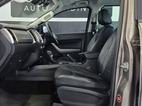 Ford Everest 2.0D BI-TURBO XLT 4x2 A/T in Namibia