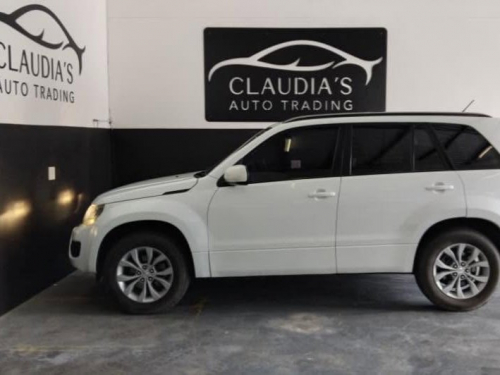 Suzuki Grand Vitara 2.4 A/T 4x4 in Namibia