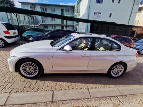 Used BMW 320i Luxury for sale in Windhoek