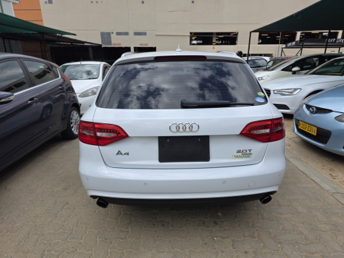 Audi A4 Avant Quattro in Namibia