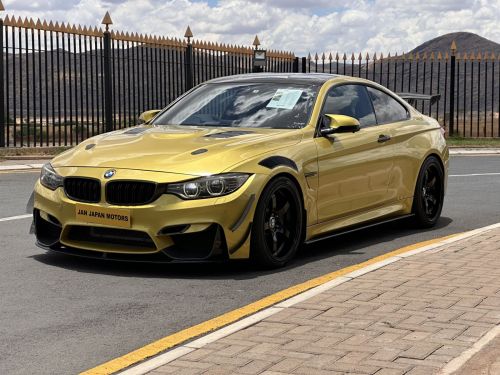 BMW M4 in Namibia