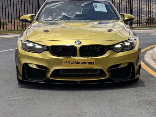BMW M4 in Namibia