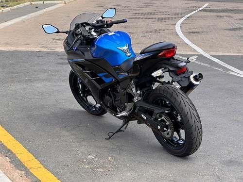 Kawasaki NINJA in Namibia