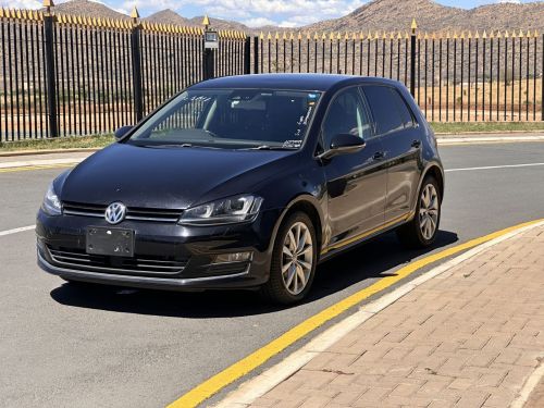 Volkswagen GOLF 7 TSI in Namibia