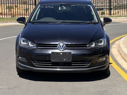 Volkswagen GOLF 7 TSI in Namibia