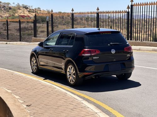 Volkswagen GOLF 7 TSI in Namibia