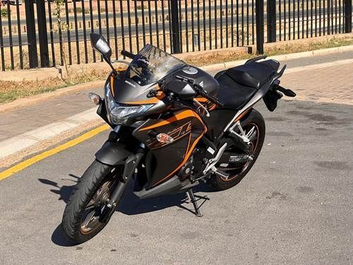 Honda CBR250R in Namibia
