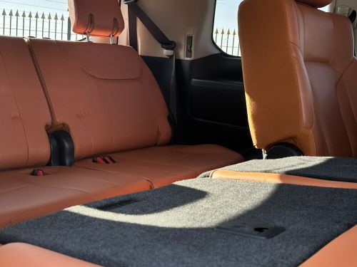 Lexus LX 570 in Namibia