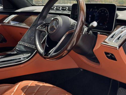 Mercedes-Benz s class in Namibia